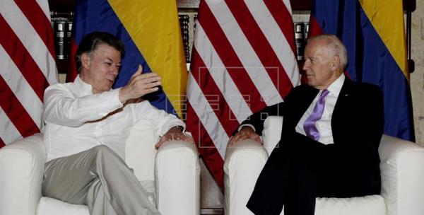 Santos y Biden celebran en Cartagena “el primer día de paz con las FARC“